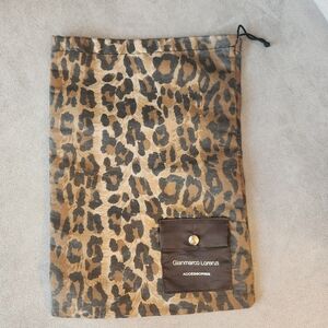 Gianmarco Lorenzi dust bag shoes leopard print pocket luxury travel Made Italy